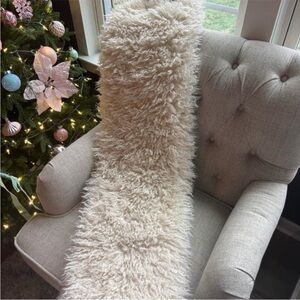 Cream Faux Fur Throw Blanket